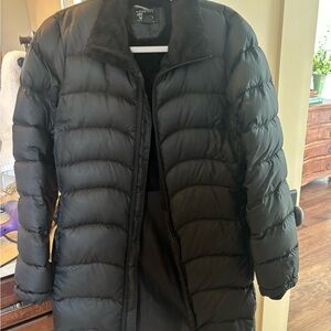 Mountain Hardwear Black Puffer Jacket